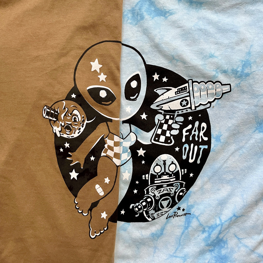 Levitzo: Far Out Tee