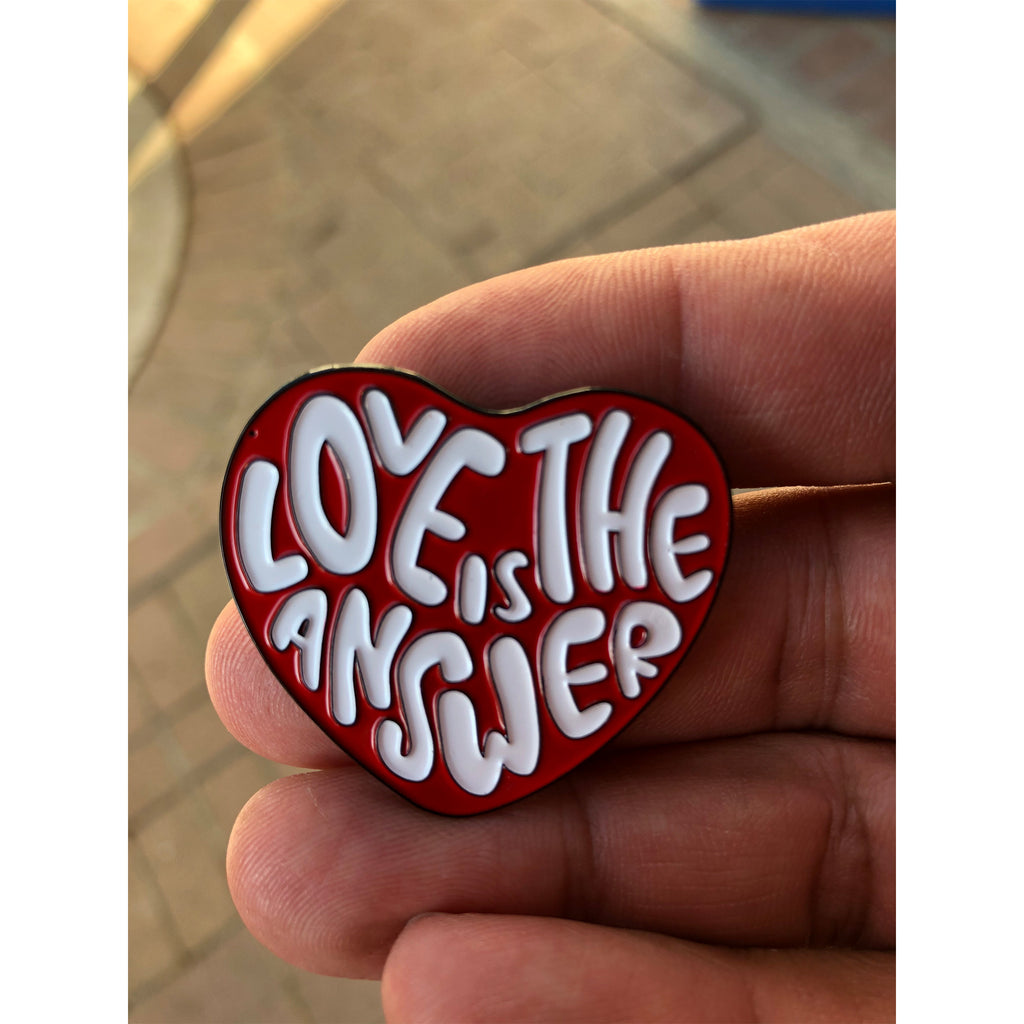 Dweegz: Love is the Answer Pin