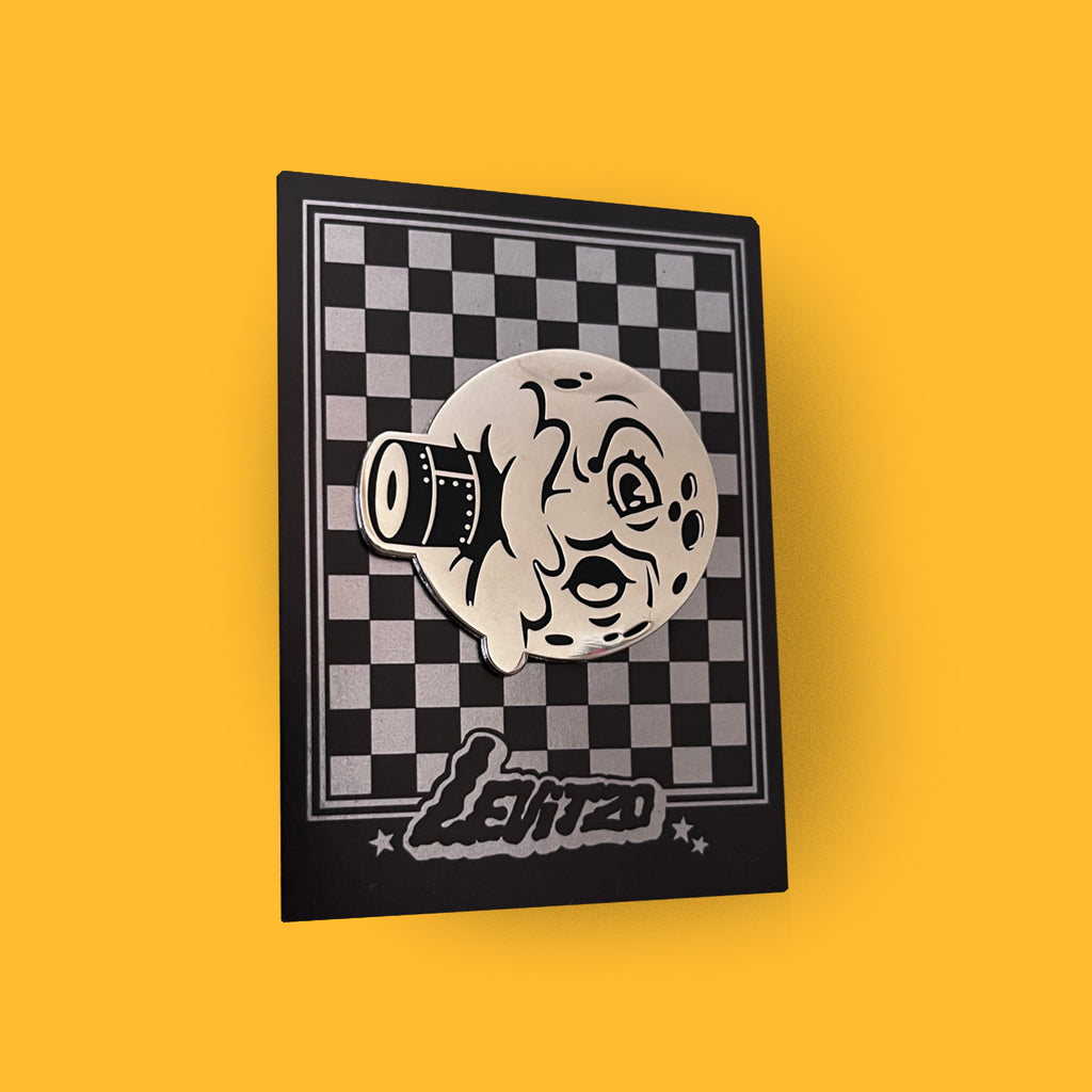 Levitzo: Moon Pin